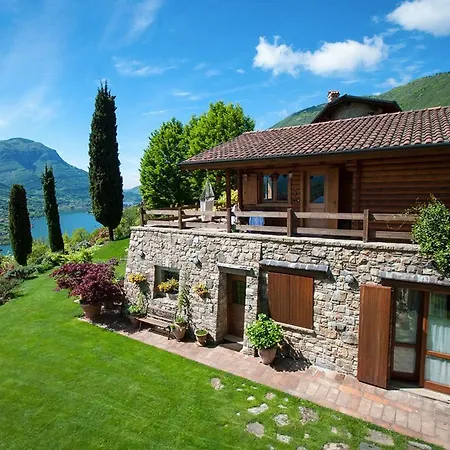 Апартаменты Chalet In Legno